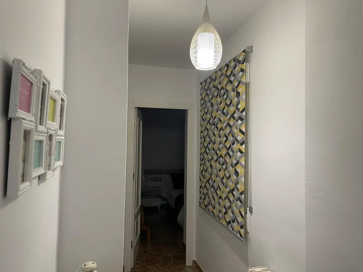 Torre Del Reloj - Parking Gratis Apartment Cazorla Spain